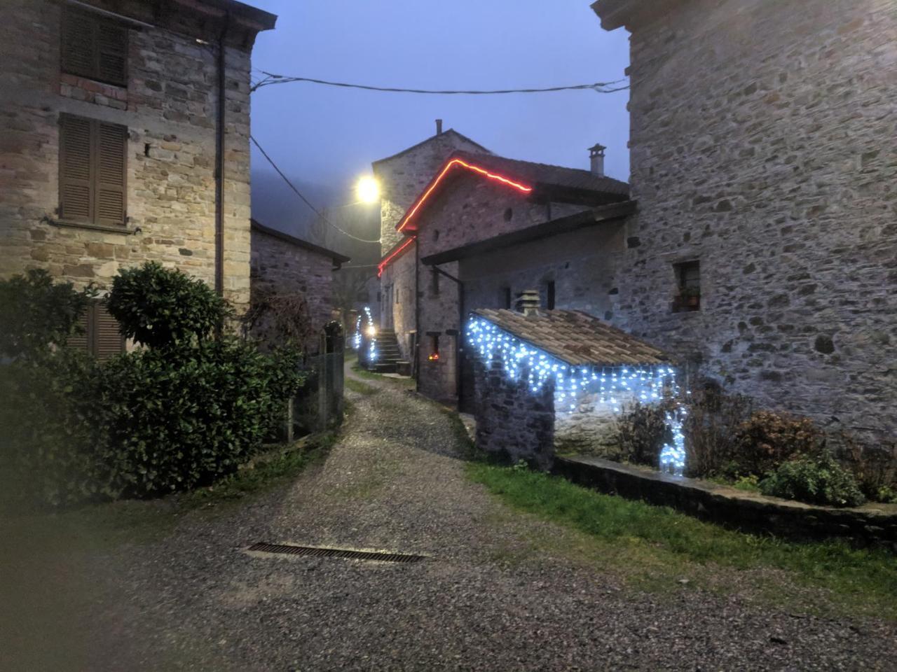 Albergo Diffuso Casa Delle Favole Ferriere Zewnętrze zdjęcie